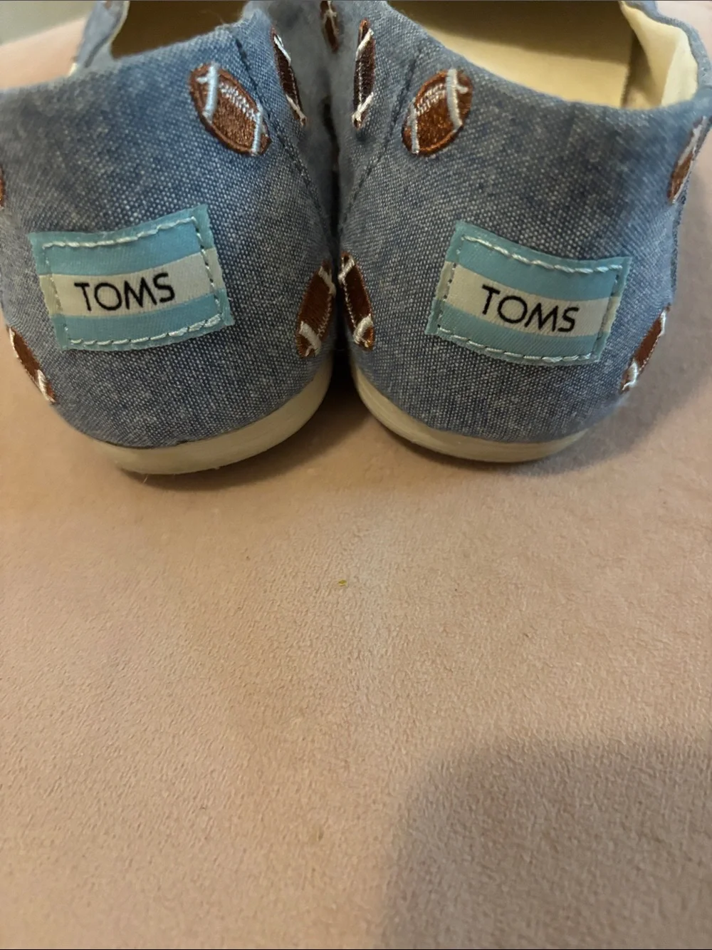 Toms casual slip